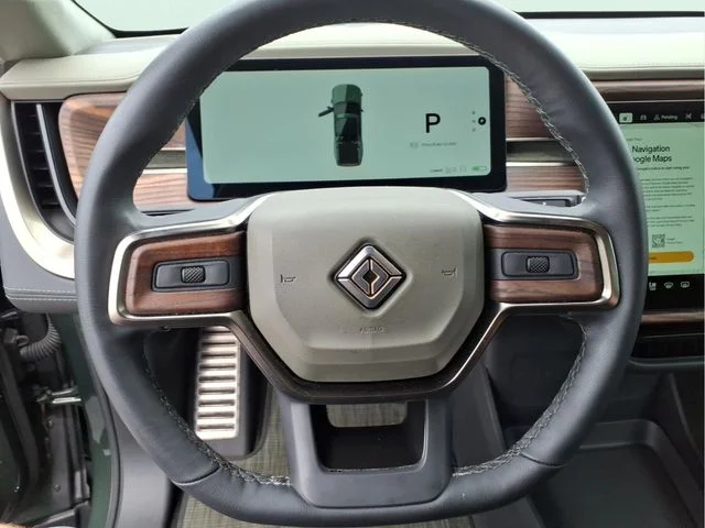 Used 2023 Green Rivian Adventure image 22