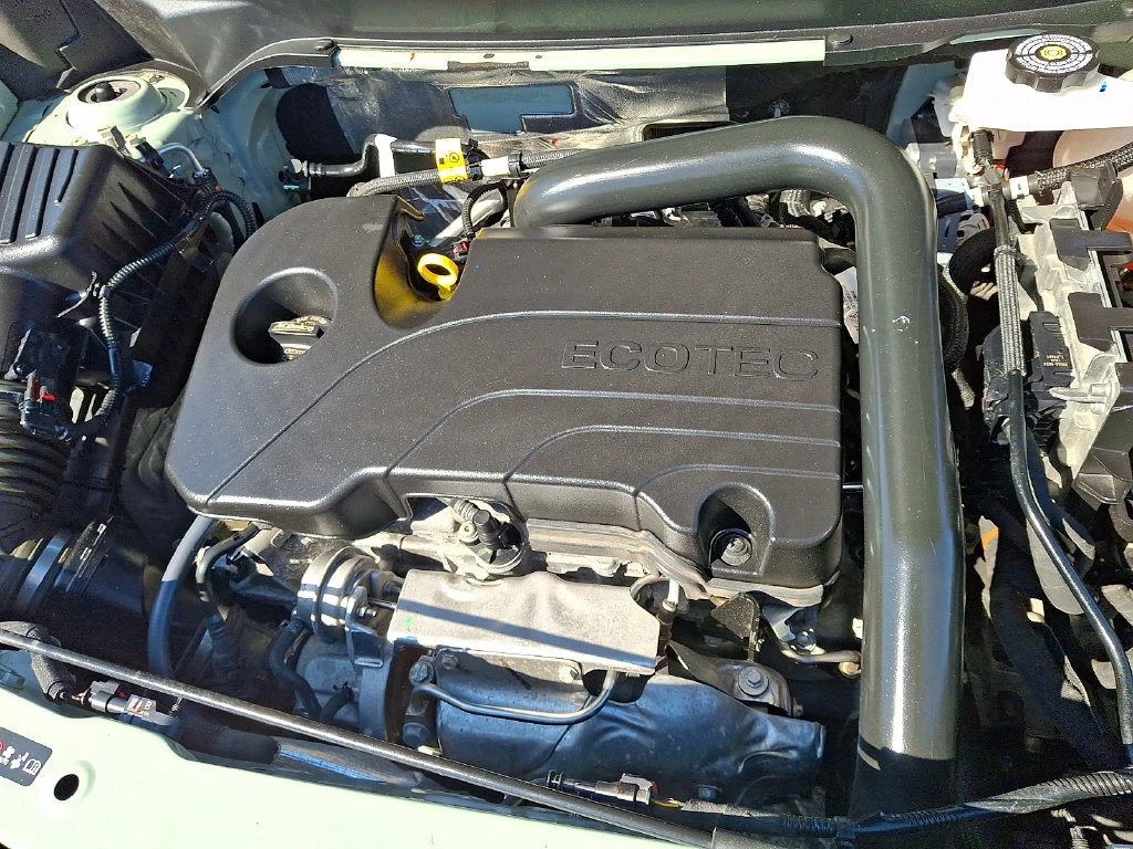 Used 2025 Green Chevrolet LT image 30