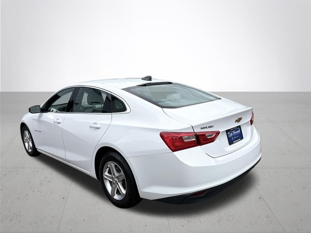 Used 2020 Summit White Chevrolet LS image 5