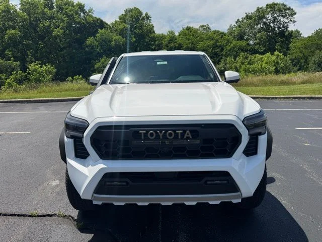 New 2026 Ice Cap Toyota Trailhunter image 8