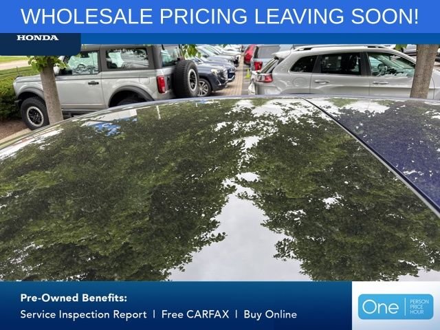 Used 2024 Atlantic Blue Metallic Volkswagen 2.0T SE image 15