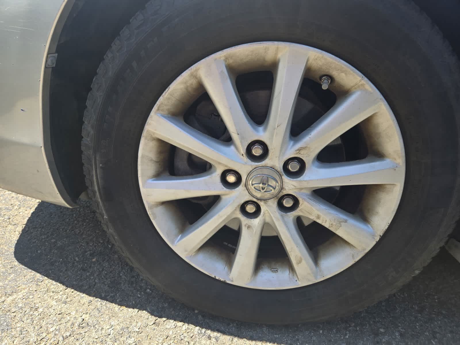 Used 2010 Classic Silver Metallic Toyota XLE image 19