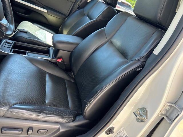 Used 2015 White Diamond Pearl Honda EX-L image 15