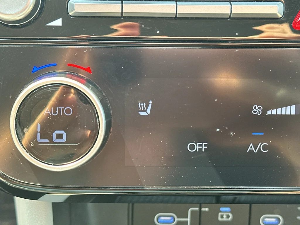 Used 2025 Atlantis Blue Hyundai SEL image 22