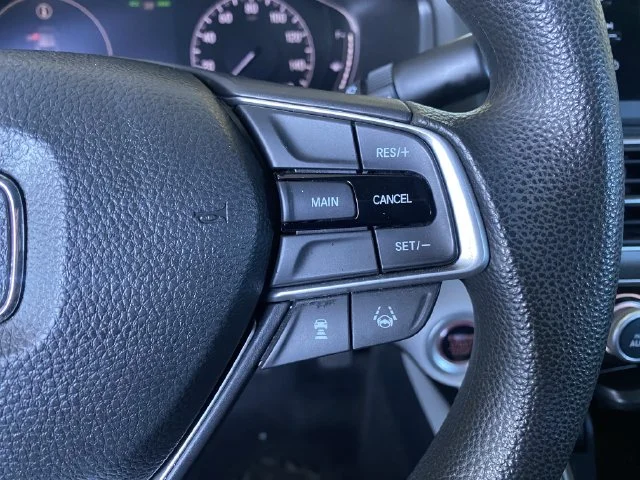 2018 Honda Accord LX - Photo 29