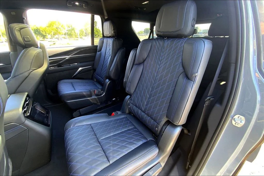 2026 Cadillac Escalade IQL Luxury - Photo 29