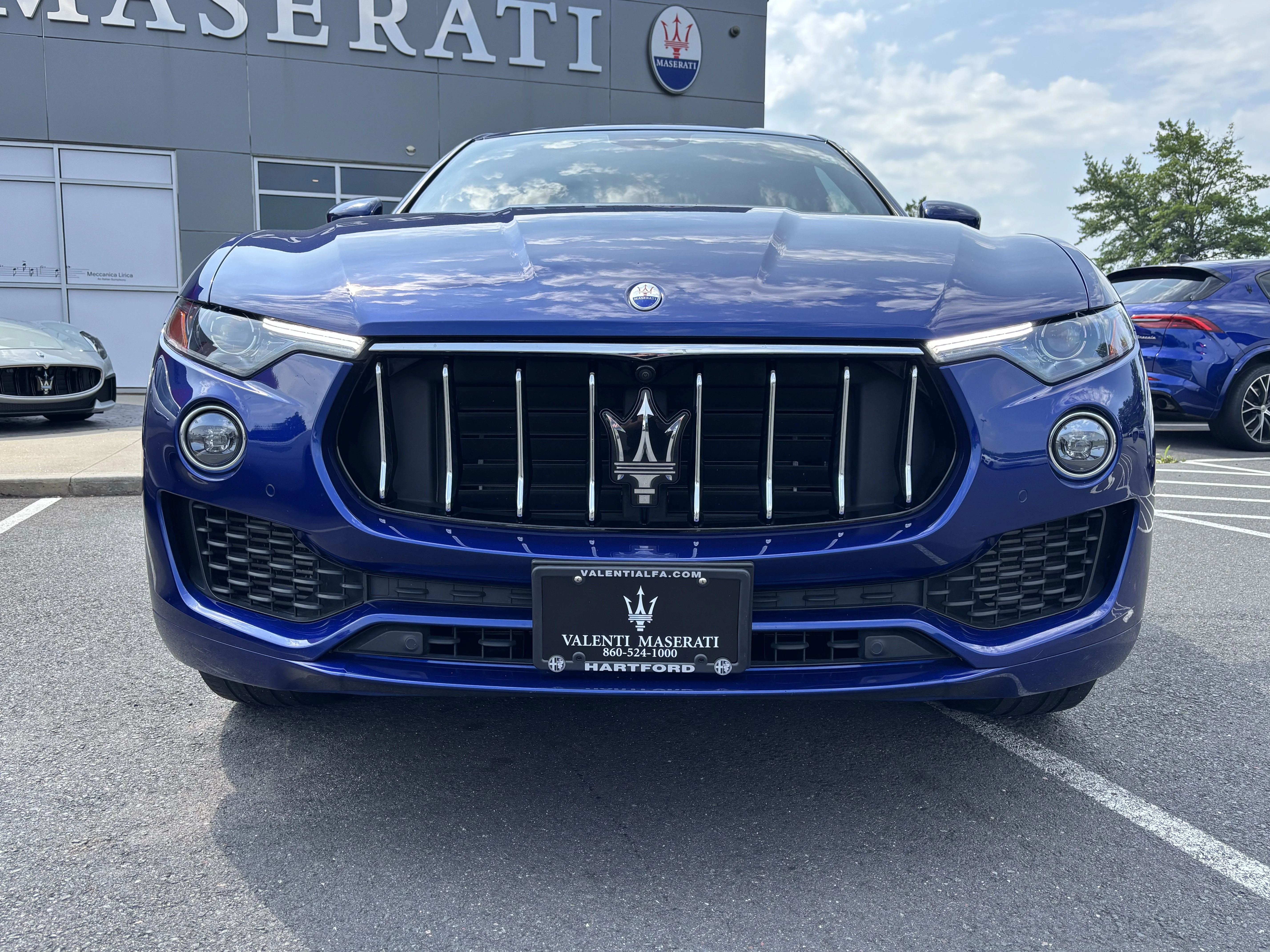 Used 2021 Blu Emozione Metallic Maserati S image 11