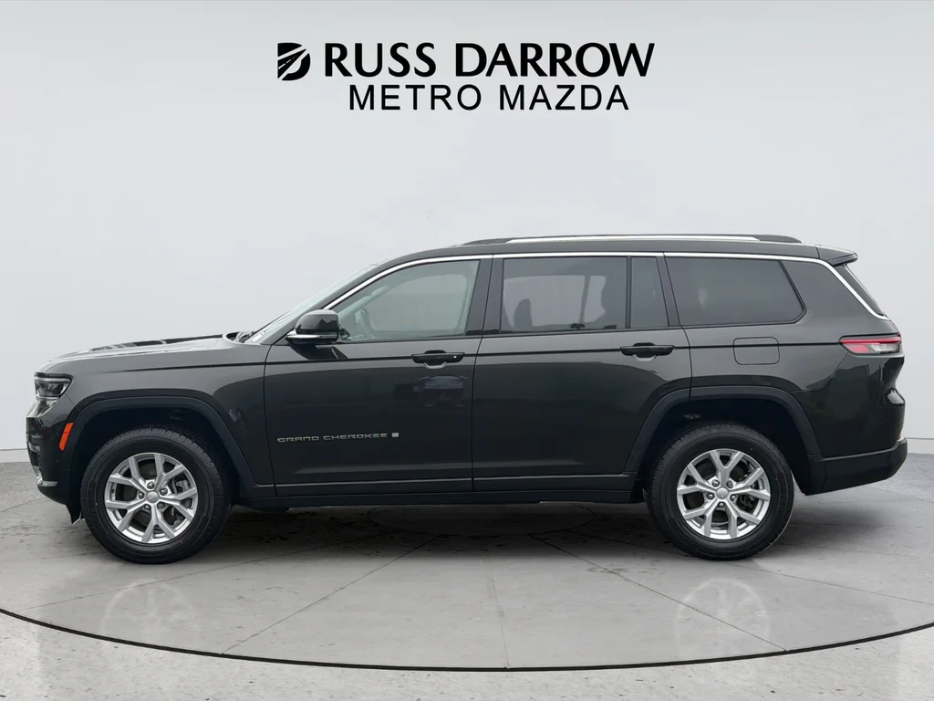 Used 2023 Gray Jeep Limited image 2
