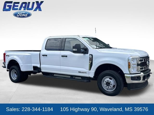 2025 Ford Super Duty F-350 XLT