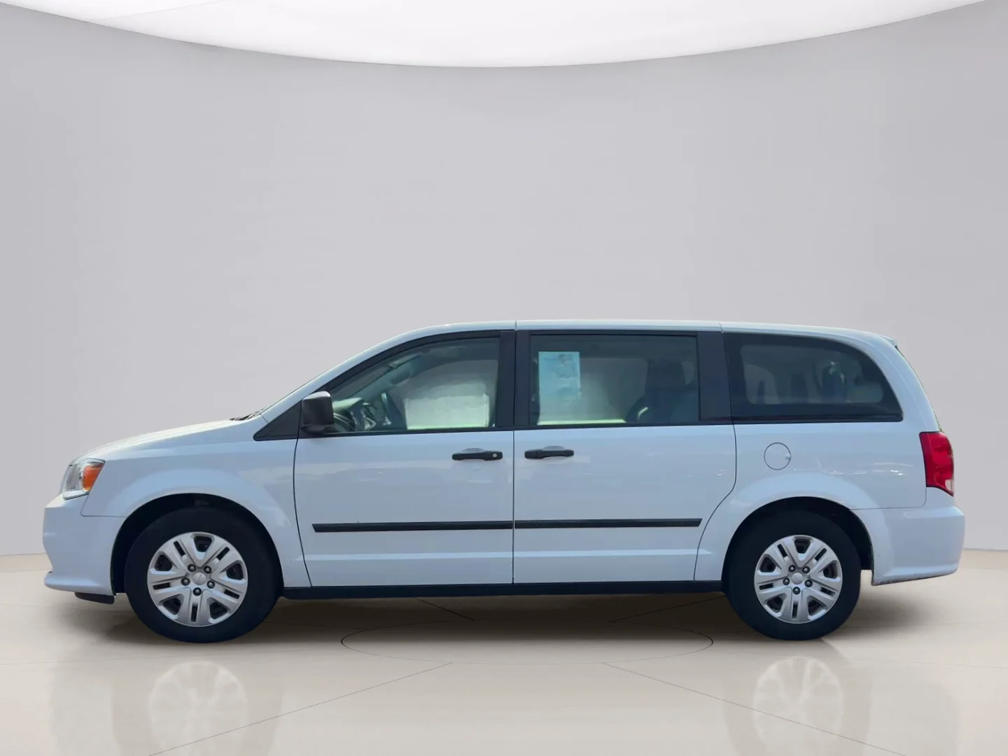 Used 2015 White Dodge SE image 2