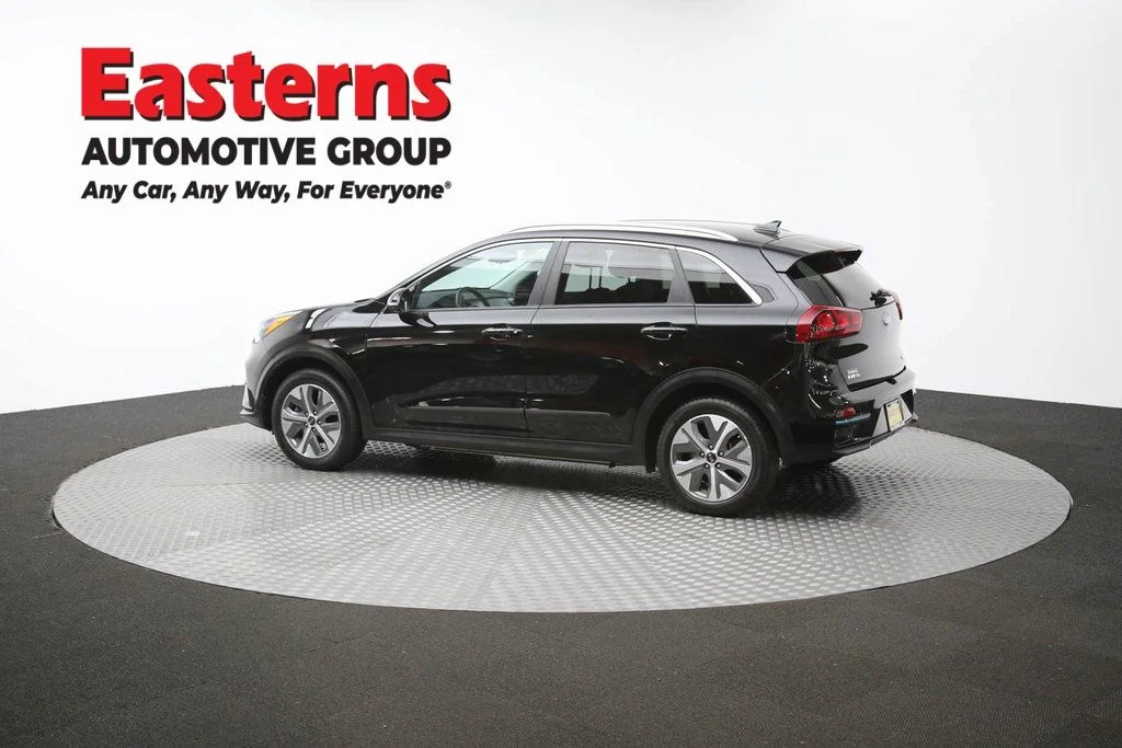 Used 2021 Black Kia EX image 61