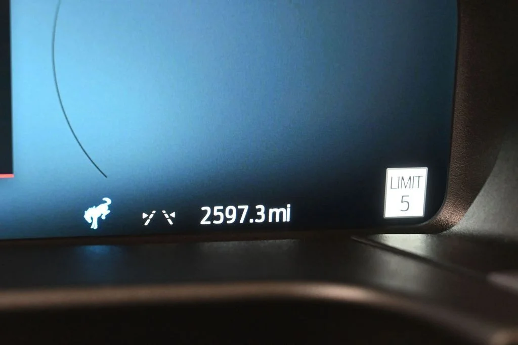 Used 2026 Azure Gray Metallic Ford Badlands image 19