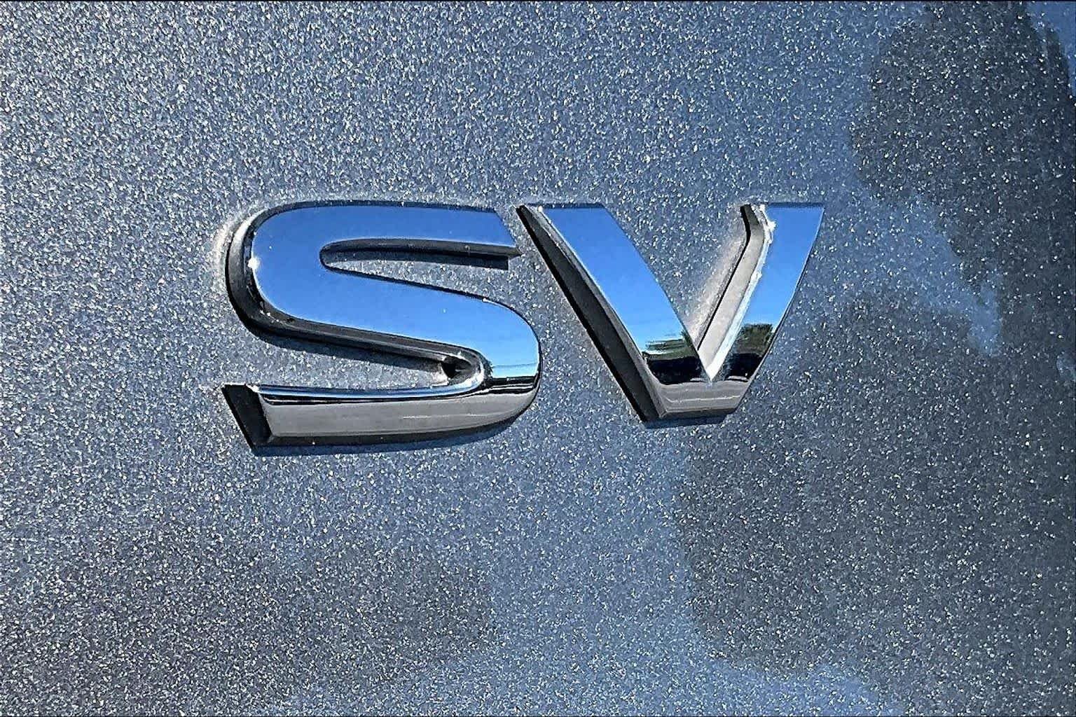 Used 2023 Gun Metallic Nissan SV image 10