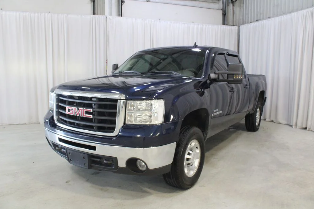 Used 2009 Blue GMC SLT image 33