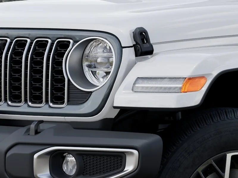 New 2026 Bright White Clear-Coat Exterior Paint Jeep Sahara image 36
