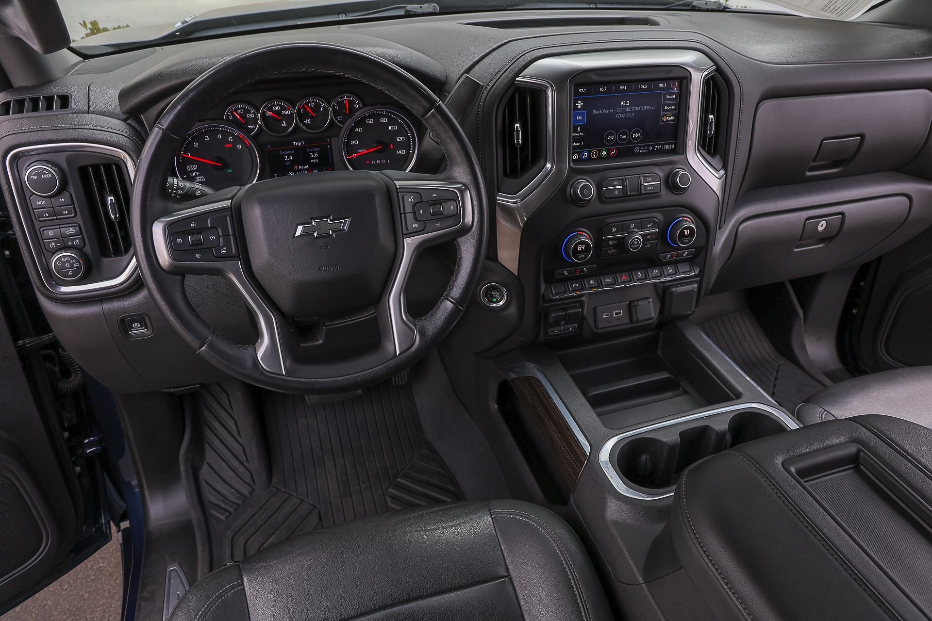 Used 2021 Blue Chevrolet RST image 25