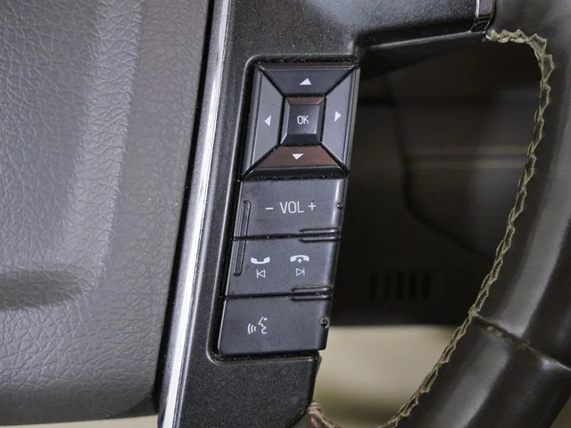 Used 2015 Brown Lincoln Base image 27