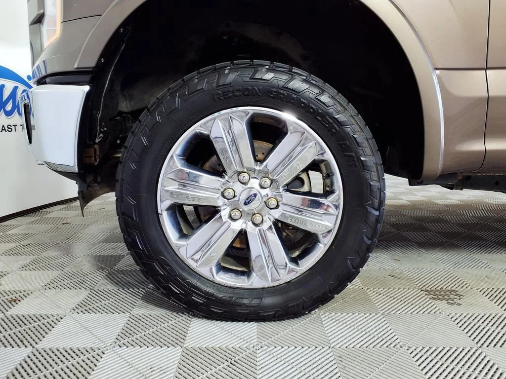 Used 2015 Caribou Metalli Ford XLT image 8