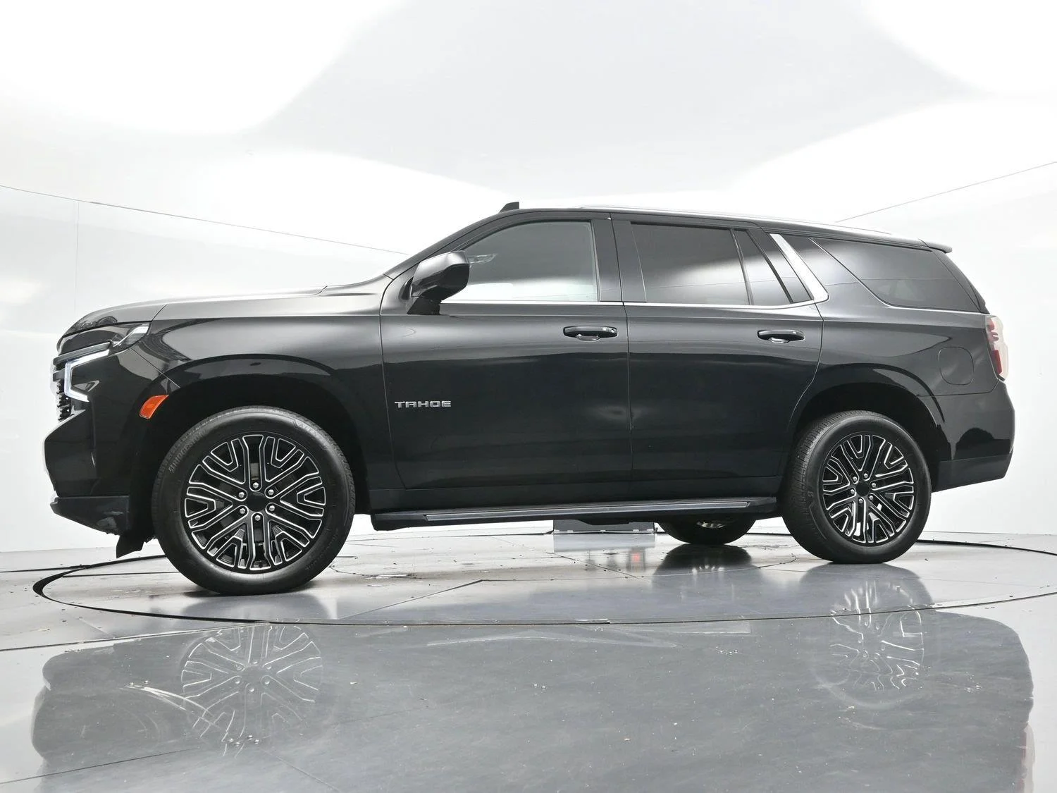 Used 2021 Black Chevrolet LT image 48