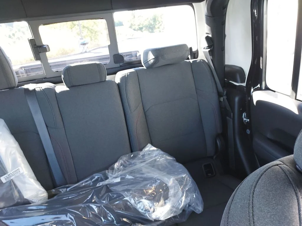 Used 2025 Black Jeep Rubicon image 16