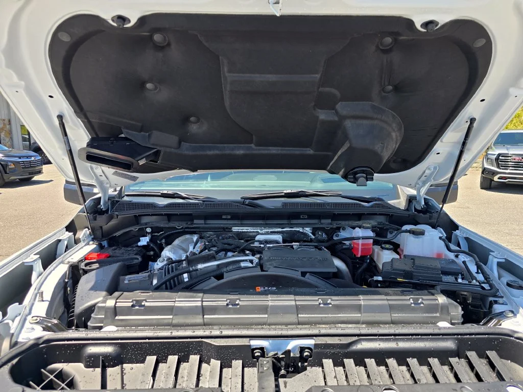 New 2026 White GMC AT4X image 26