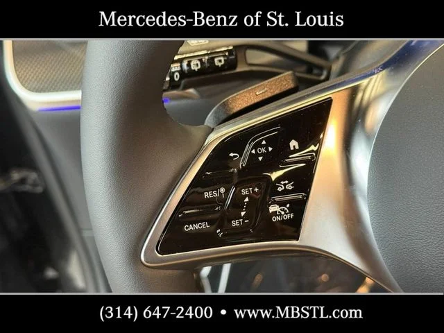 New 2026 Graphite Grey Metallic Mercedes-Benz GLC 300 image 6