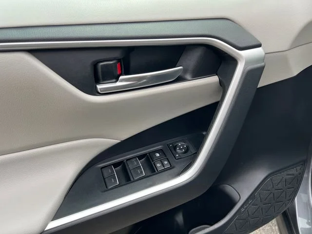Used 2022 Magnetic Gray Metallic Toyota XLE image 30