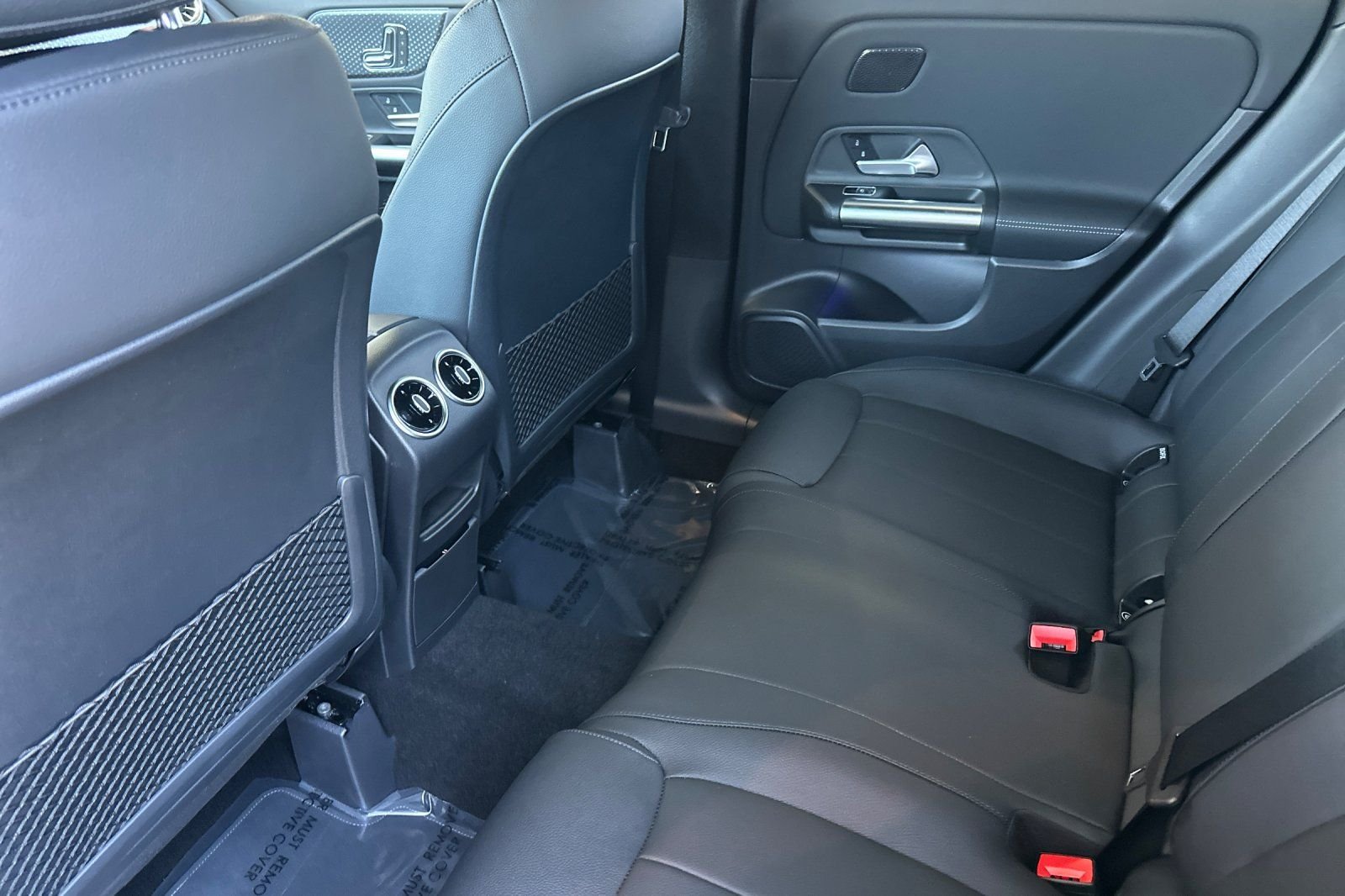 2025 Mercedes-Benz GLA GLA250 - Photo 12