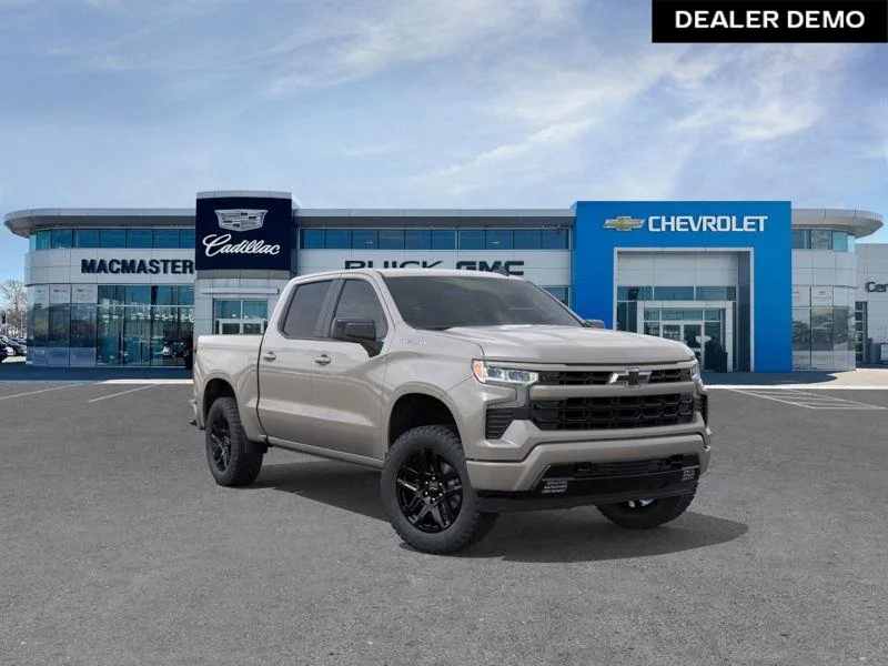 Used 2026  Chevrolet RST image 1
