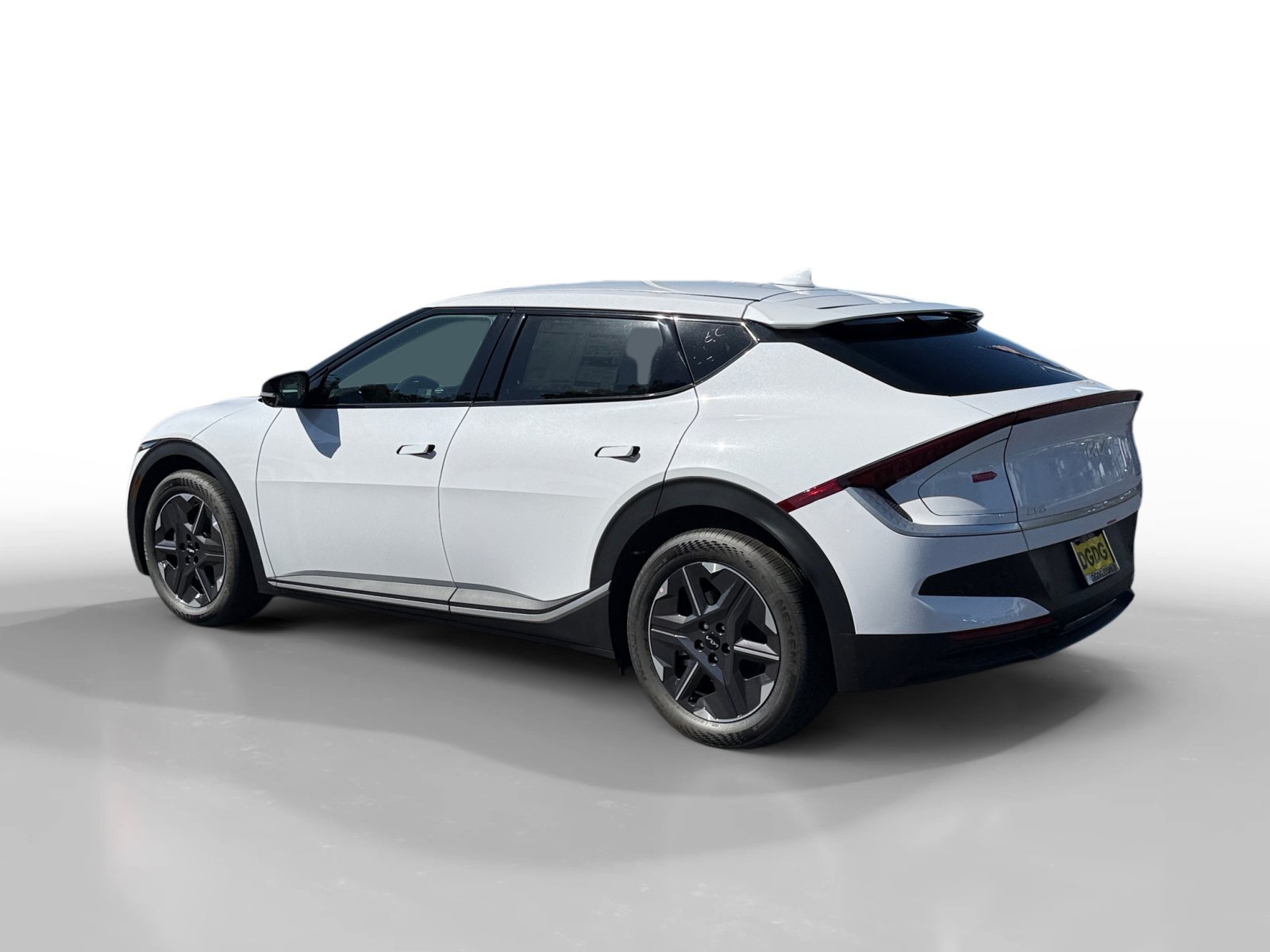 New 2026 Glacial White Pearl Kia Light Long Range image 3
