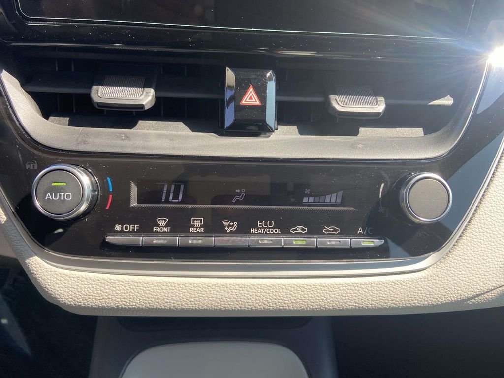 Used 2025 Gray Toyota LE image 21