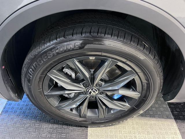 Certified Used 2024 Gray Volkswagen 2.0T SE image 9