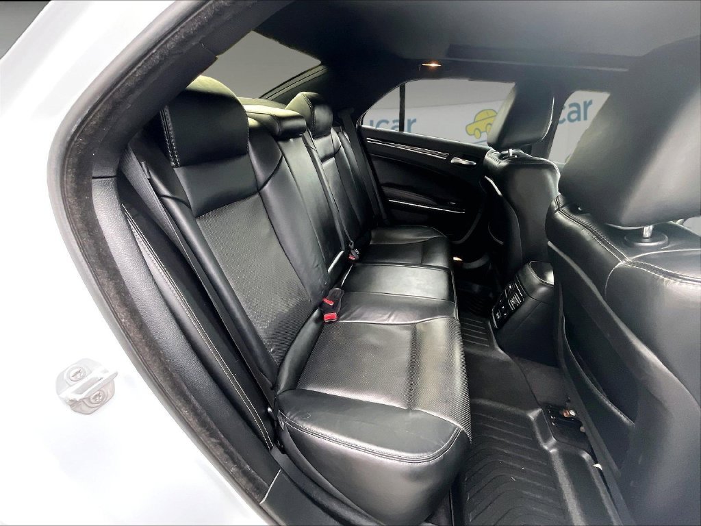 Used 2017 White Chrysler S image 19
