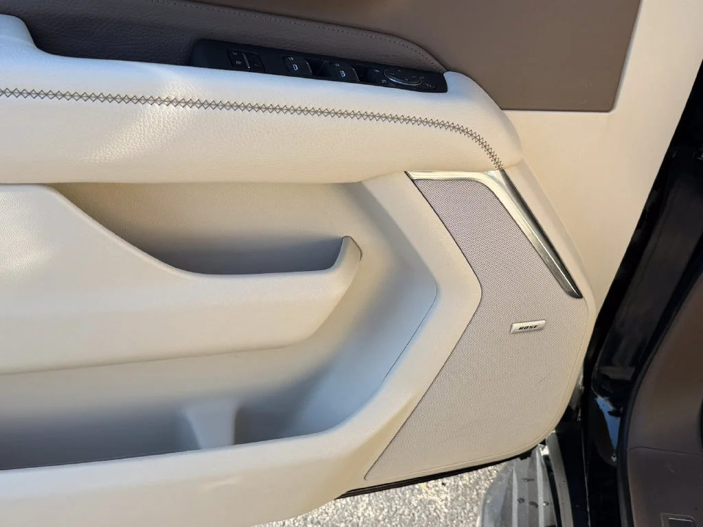 2023 GMC Yukon Denali - Photo 27