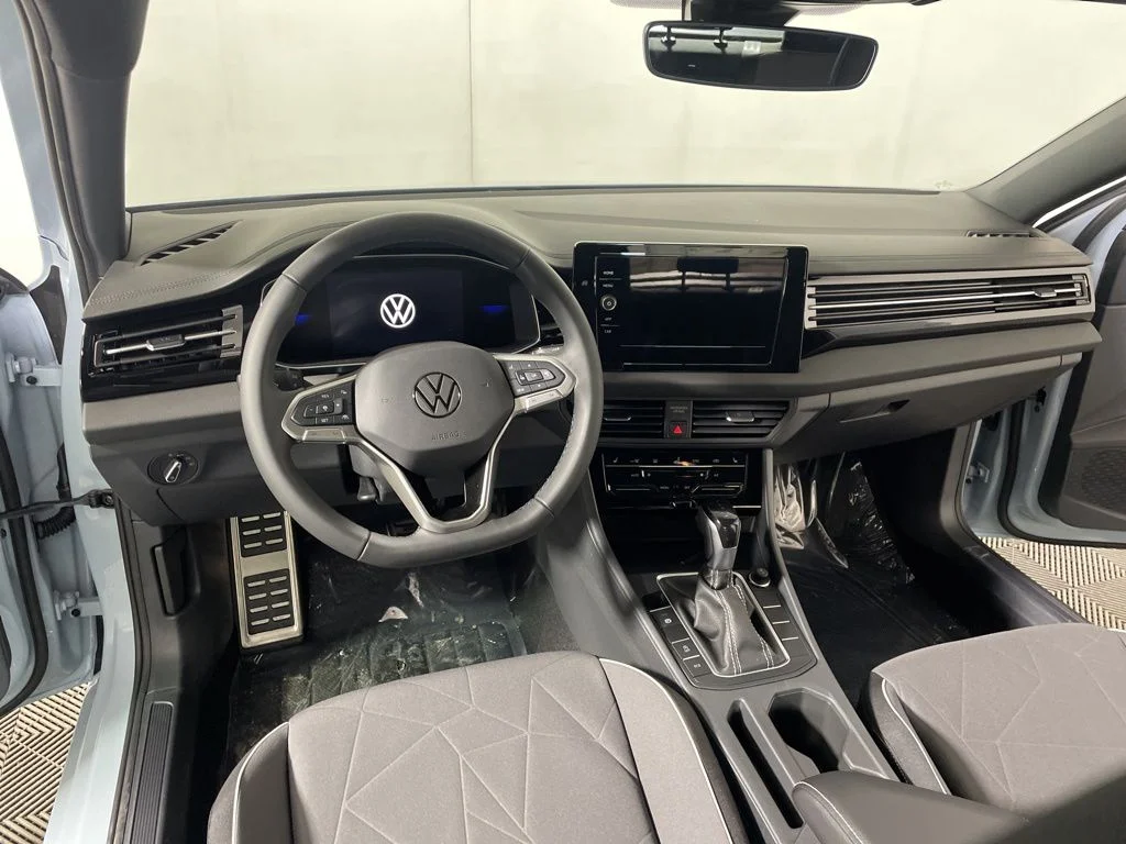 2026 Volkswagen Jetta Sport - Photo 8