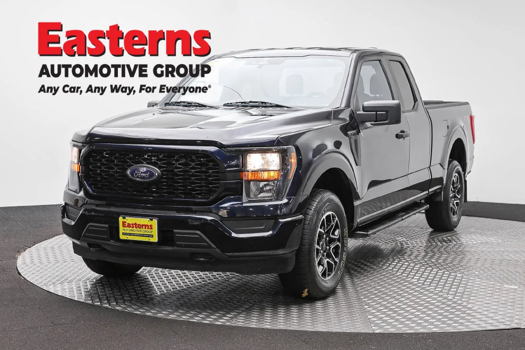 Used 2023 Blue Ford XL image 1