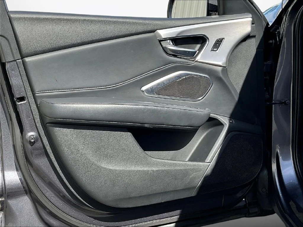 Used 2021 Majestic Black Pearl Acura Base image 20