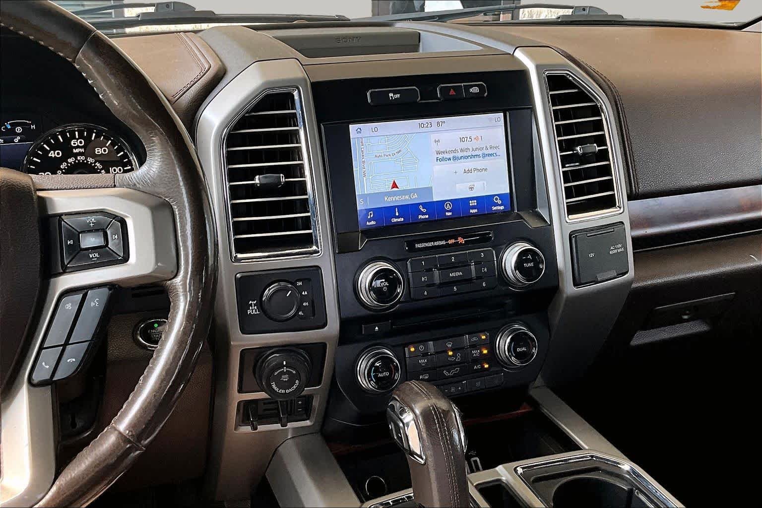 Used 2016 Green Gem Metallic/Caribou Metallic Ford King Ranch image 7