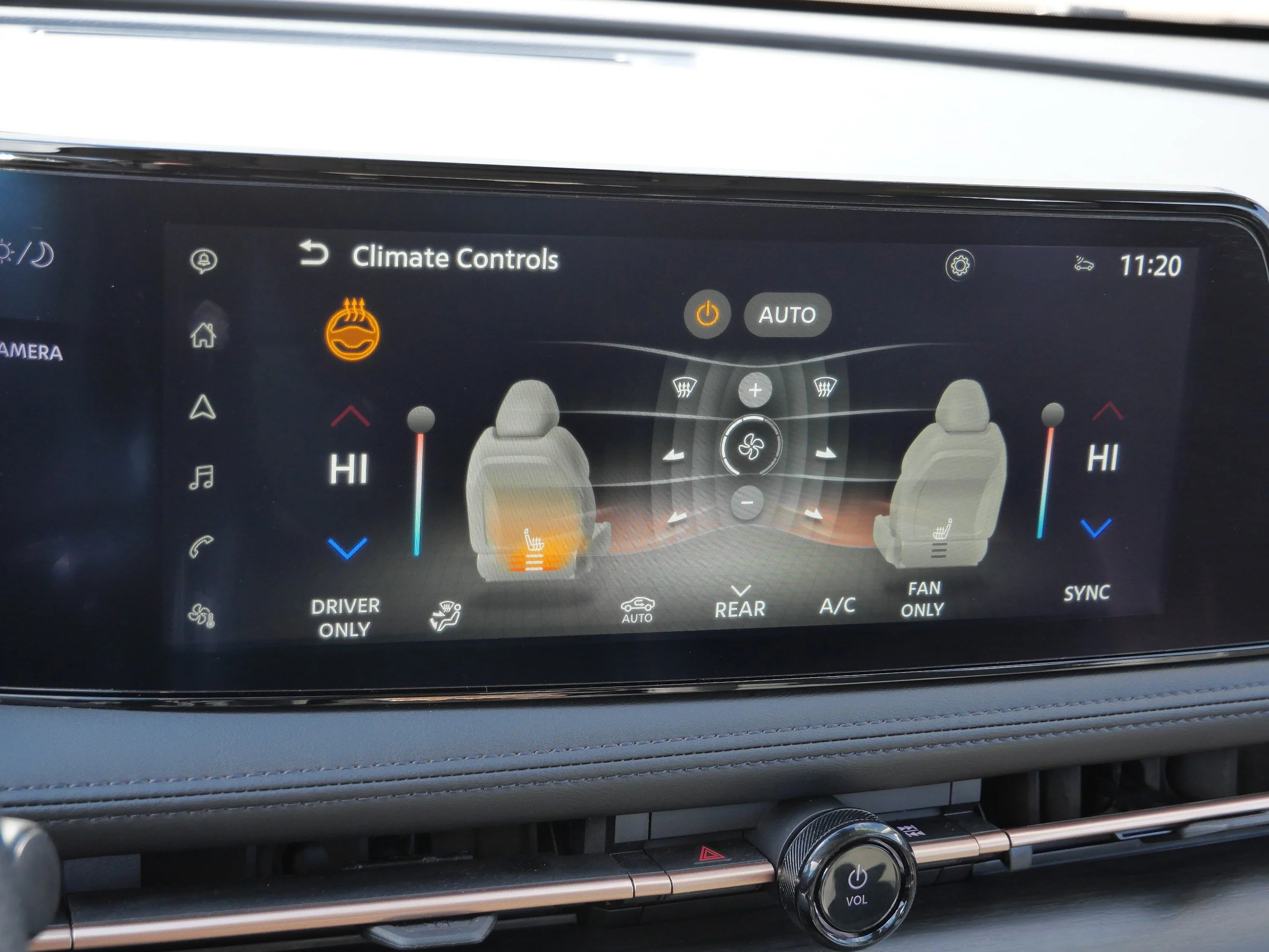 Used 2023 Gun Metallic Nissan ENGAGE image 24
