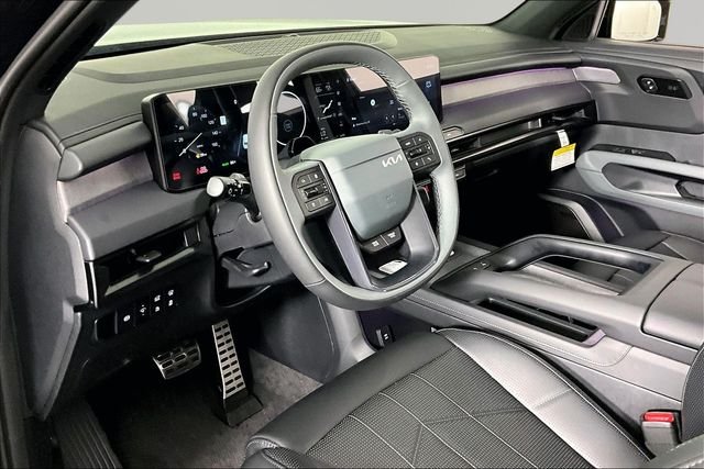 New 2027 Ebony Black Kia X-LINE SX image 8