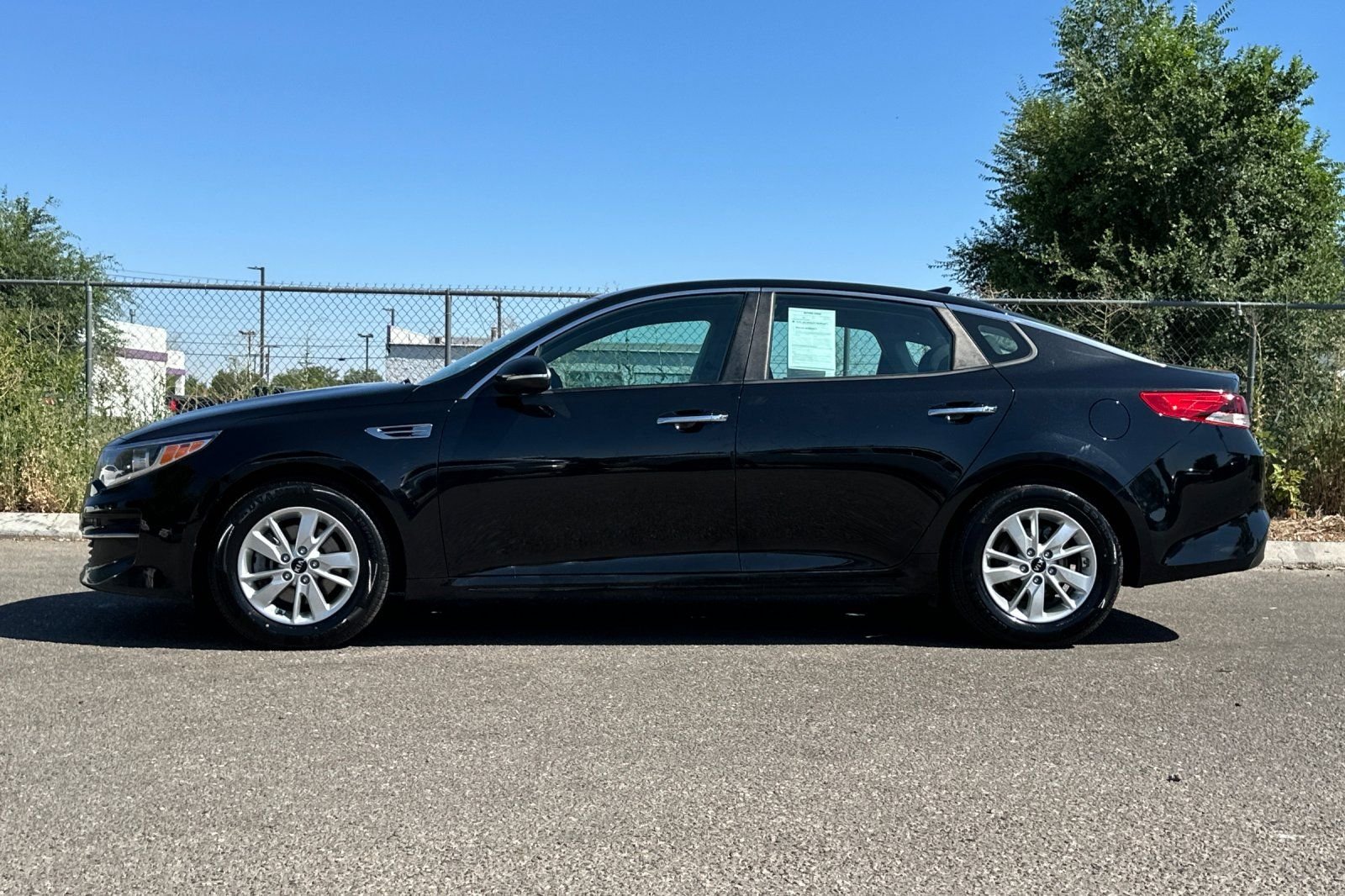 Used 2017 Black Kia LX image 7