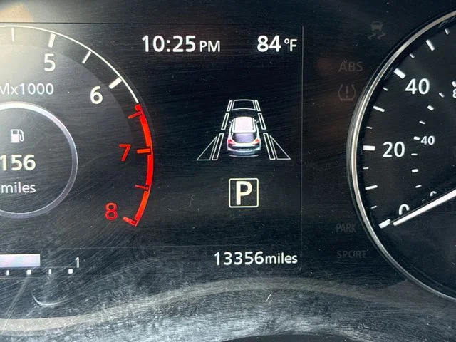 Used 2024 Gray Nissan SR image 23
