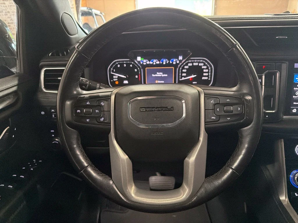 Used 2021 Black GMC Denali image 21