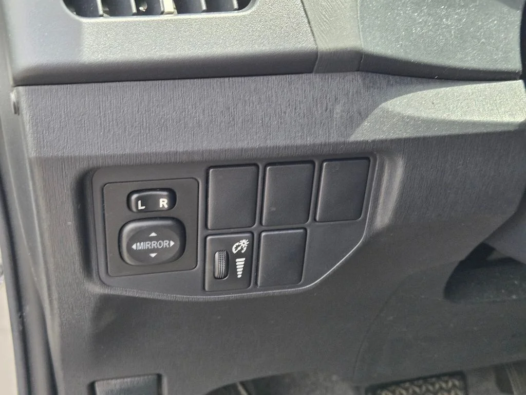 Used 2015 Silver Toyota Two image 24