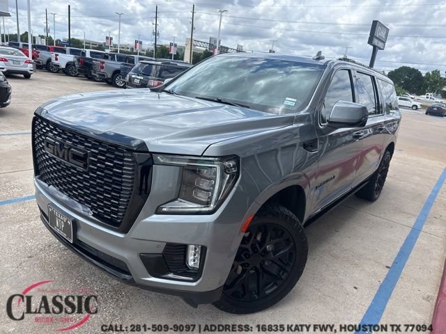 2023 GMC Yukon Denali Ultimate AWD's photo