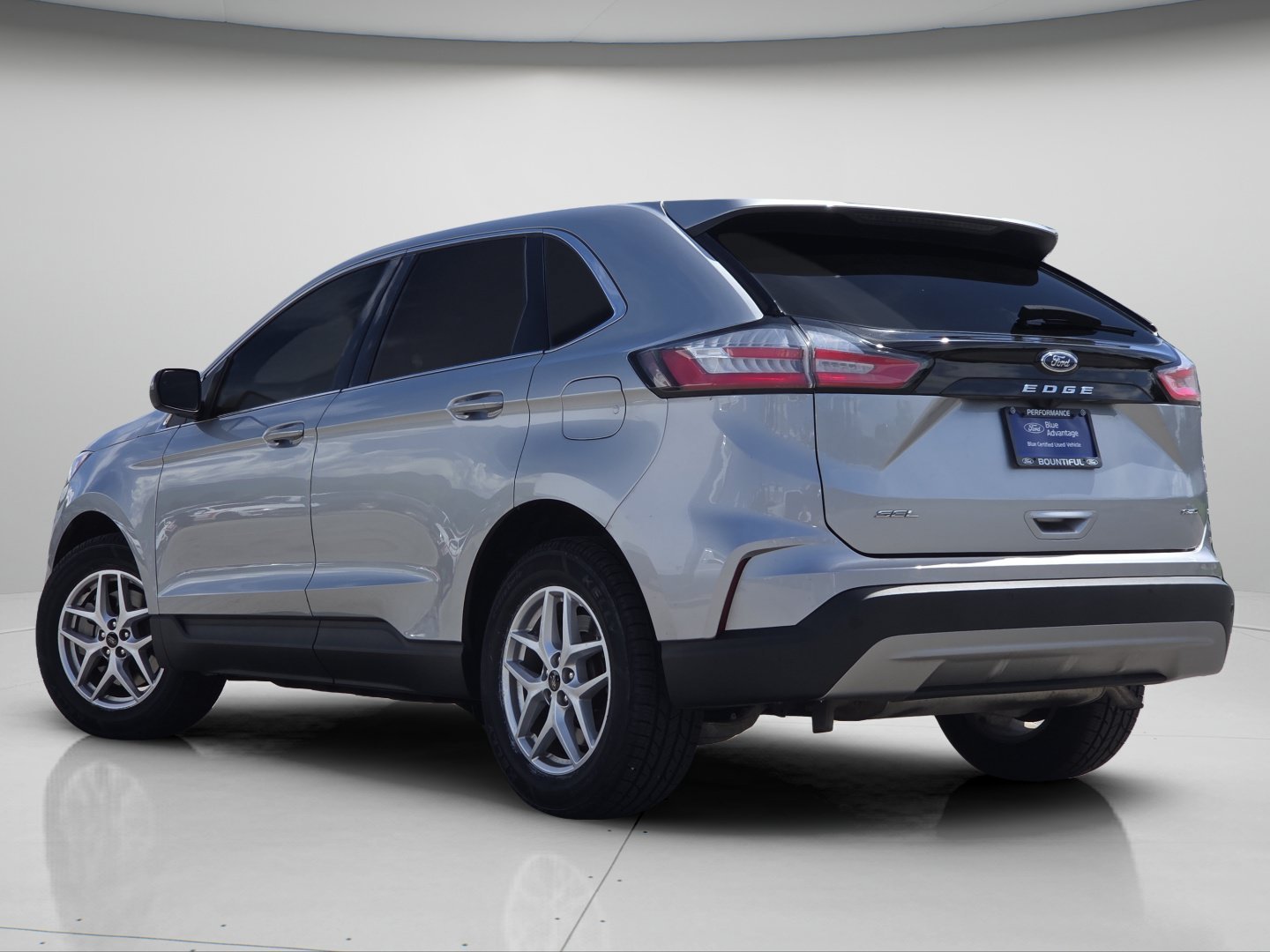 Used 2024 Silver Metallic Ford SEL image 20