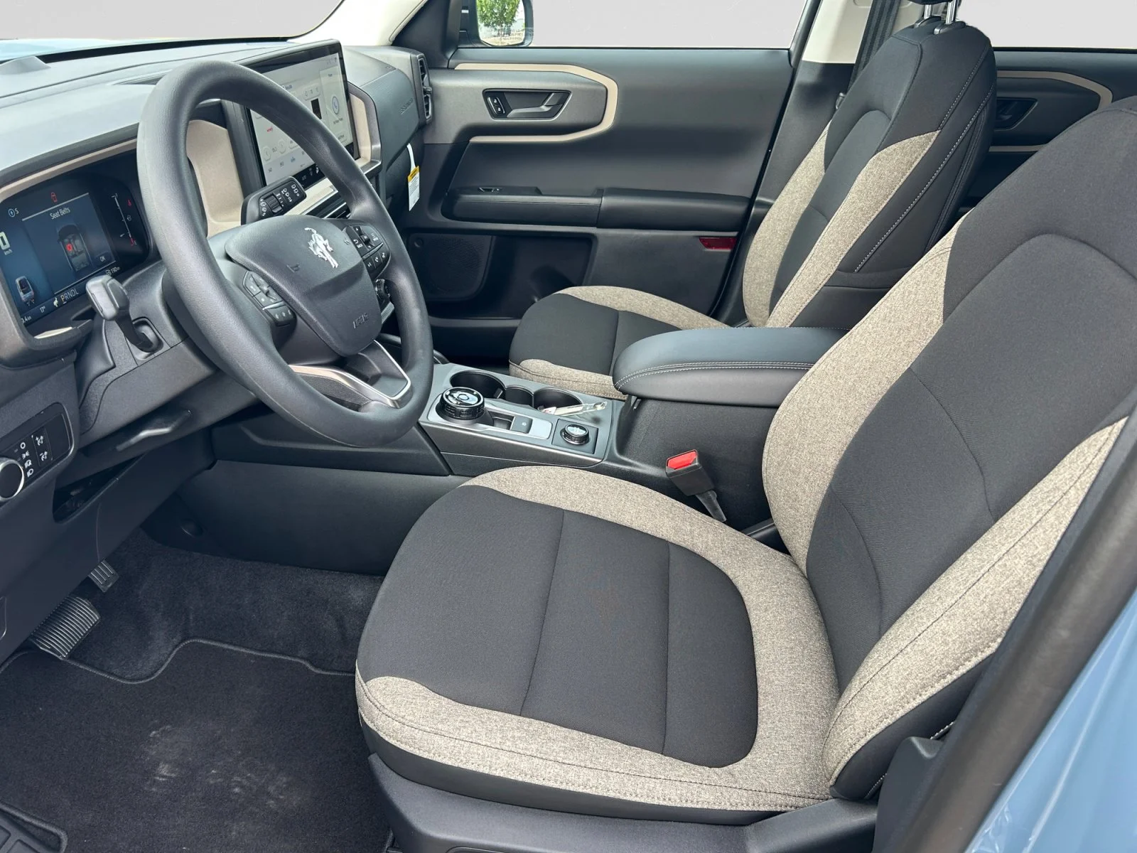 New 2026 Azure Grey Metallic Tri-Coat Ford Big Bend image 13