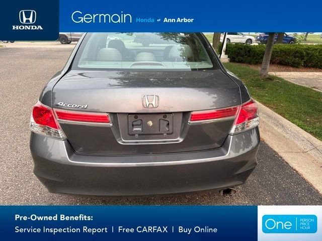 Used 2012 Alabaster Silver Metallic Honda LX image 9