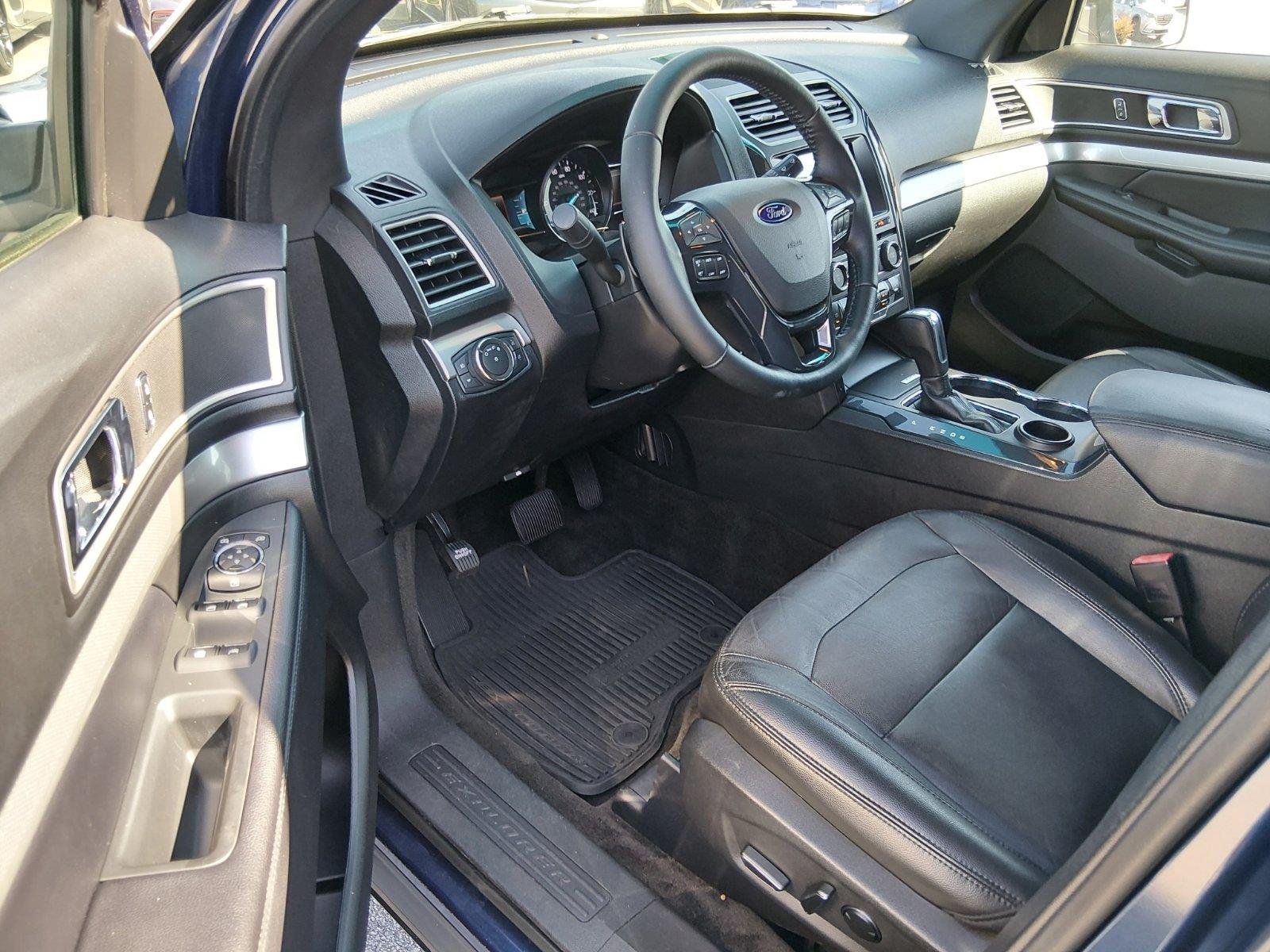 Used 2016 Blue Jeans Ford XLT image 15