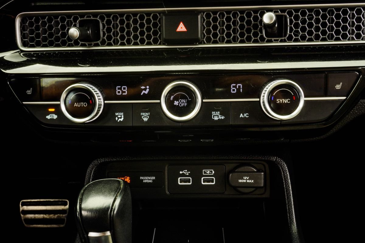 Used 2024 Gray Honda Sport Touring image 22